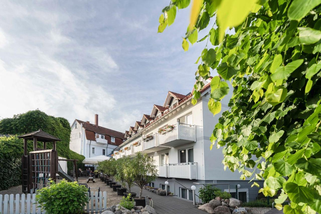 Hotel Markgraf Lehnin Exterior photo