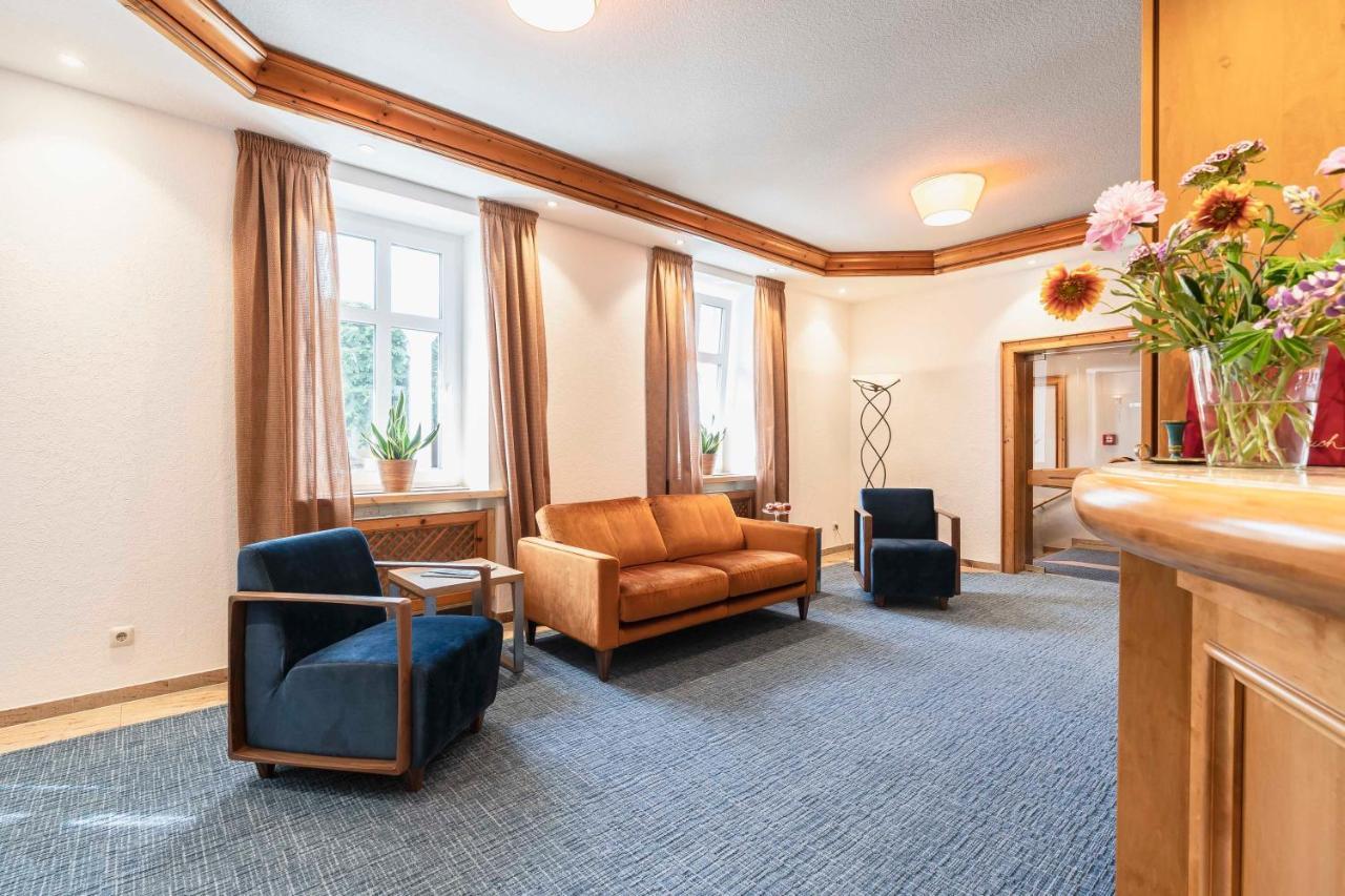 Hotel Markgraf Lehnin Exterior photo
